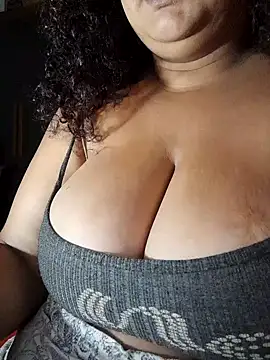 Snapshot of safirahot69 chatting on November 2025 11:24:01 AM safirahot69 online show from November 2025 11:24:01 AM