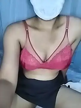 Snapshot of Cutie_Miya chatting on February 2026 01:38:02 PM Cutie Miya online show from February 2026 01:38:02 PM