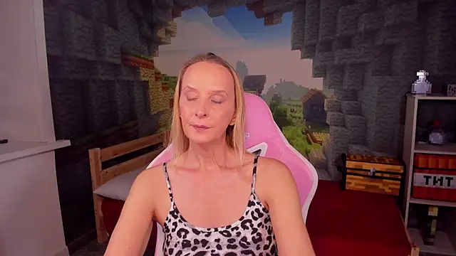 Snapshot of ScarlettPalmer chatting on January 2026 10:40:01 AM ScarlettPalmer online show from January 2026 10:40:01 AM