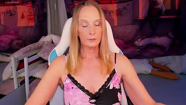 Snapshot of ScarlettPalmer chatting on June 2026 10:51:02 AM ScarlettPalmer online show from June 2026 10:51:02 AM