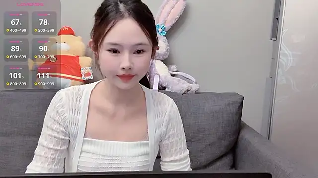 Snapshot of lovely-88 chatting on November 2025 03:25:02 PM lovely-88 online show from November 2025 03:25:02 PM