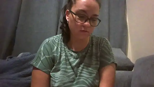 lilMissMarli online show from April 2026 04:35:01 AM