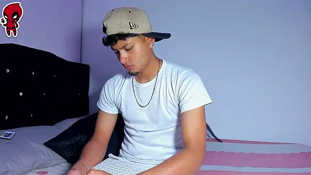 Dominic King online show from March 2026 02:13:02 AM