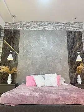 Hannahpradaa  online show from January 2026 11:23:02 AM