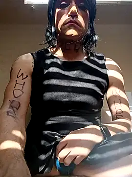 ArtesianSunset53 online show from November 2025 07:04:01 PM