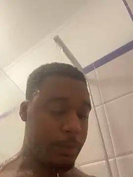 negrinho5 online show from February 2026 01:45:04 AM