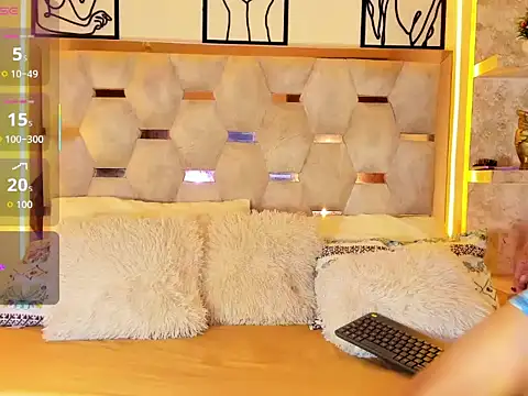 Andrew Haalls online show from November 2025 10:31:02 PM