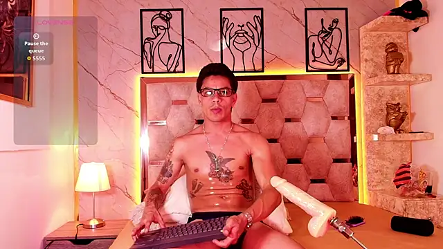 Andrew Haalls online show from April 2026 08:55:02 PM