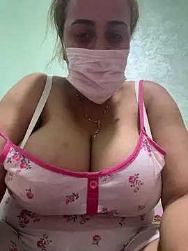 Snapshot of WildNour chatting on July 2026 11:40:02 PM WildNour online show from July 2026 11:40:02 PM