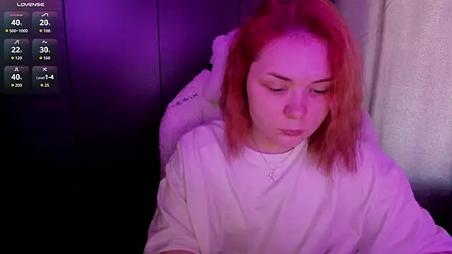 Snapshot of sophia_lix chatting on May 2026 09:05:01 AM sophia lix online show from May 2026 09:05:01 AM