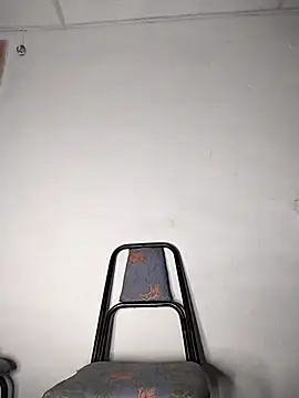 Alex Sweeting online show from October 2025 05:44:02 AM