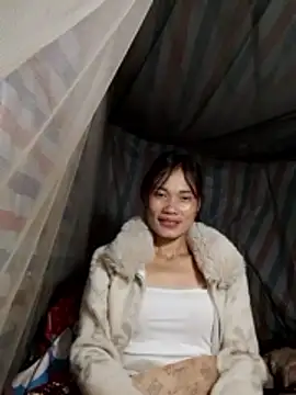 Snapshot of doggy-00 chatting on February 2026 12:37:01 AM doggy-00 online show from February 2026 12:37:01 AM