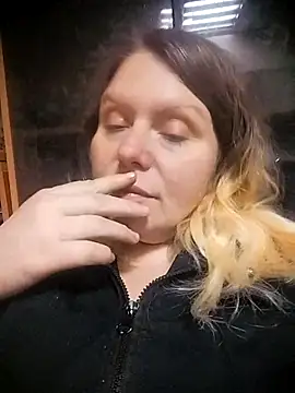 Lana-murr online show from March 2026 06:35:02 PM