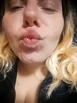 Lana-murr online show from March 2026 05:41:02 AM