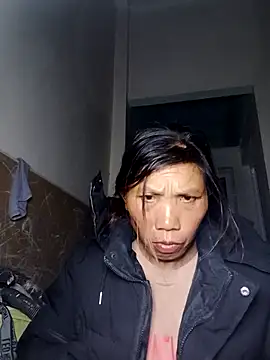 bella-la online show from December 2025 12:25:01 PM