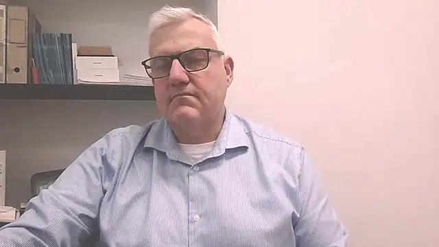 Diegoriv71 online show from March 2026 03:18:01 PM