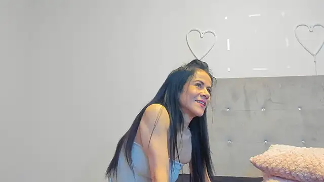 brianaflynt online show from January 2026 07:52:02 PM