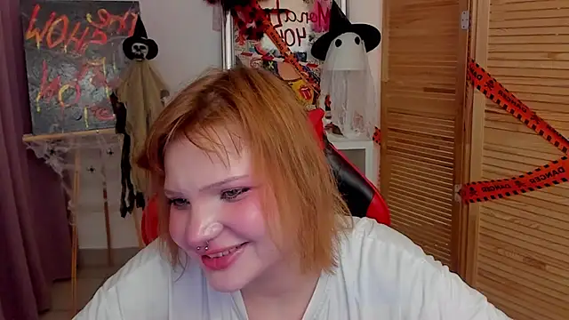 babyyullii online show from October 2025 08:38:01 AM