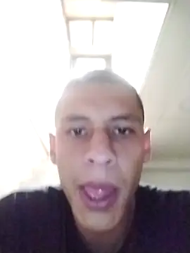 Snapshot of Yordiparra chatting on April 2026 05:54:01 PM Yordiparra online show from April 2026 05:54:01 PM