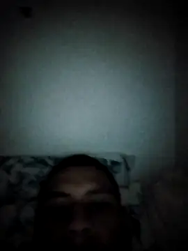 Snapshot of Yordiparra chatting on April 2026 10:42:02 AM Yordiparra online show from April 2026 10:42:02 AM