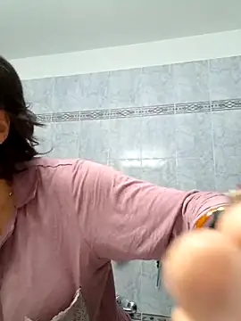 Snapshot of Piediniecollant chatting on November 2025 05:40:01 AM Piediniecollant online show from November 2025 05:40:01 AM