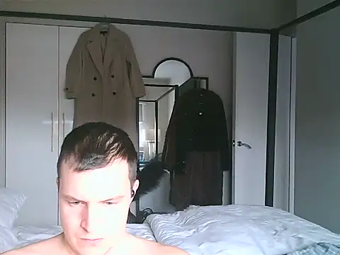 Snapshot of scotsman202513 chatting on November 2025 10:04:02 AM scotsman202513 online show from November 2025 10:04:02 AM