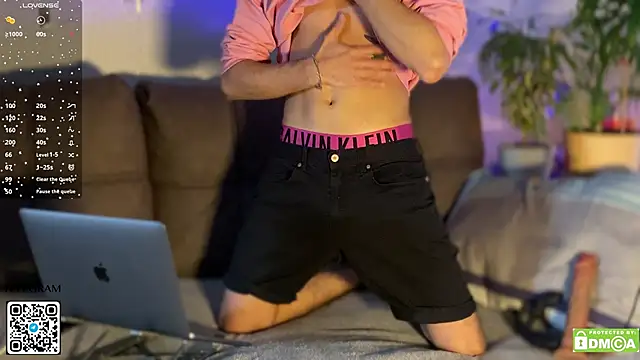 Snapshot of Kevin_Dooo chatting on October 2025 05:53:02 AM Kevin Dooo online show from October 2025 05:53:02 AM