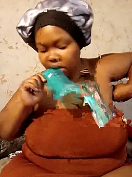 3bigcuteness online show from November 2025 12:45:02 PM