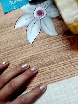 Laal Parilove online show from November 2025 08:57:02 AM