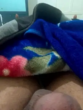 Snapshot of Ayoub_ben27 chatting on January 2026 10:52:02 AM Ayoub ben27 online show from January 2026 10:52:02 AM