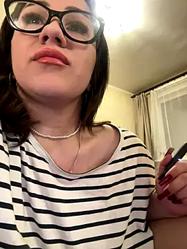 Snapshot of SashaNami chatting on October 2025 11:45:02 AM SashaNami online show from October 2025 11:45:02 AM