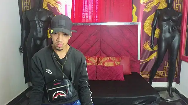 Snapshot of Latin_Duo13 chatting on November 2025 07:37:02 PM Latin Duo13 online show from November 2025 07:37:02 PM