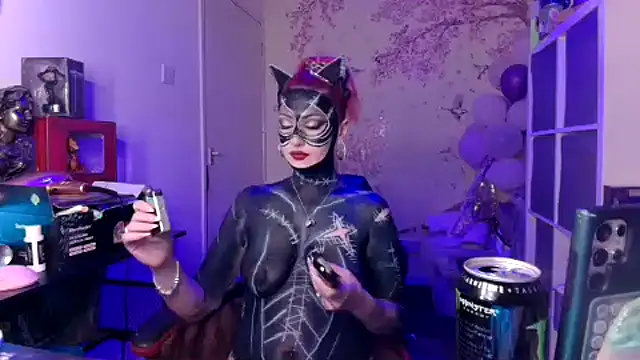 DaniDoodles420 online show from April 2026 10:15:01 PM