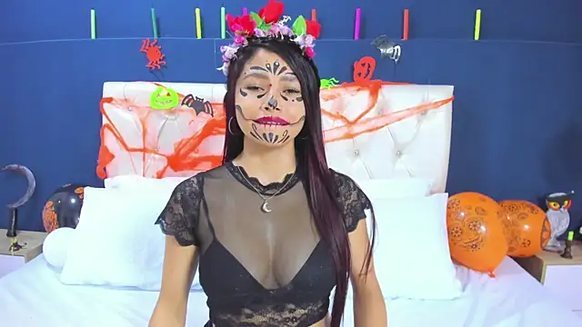 Kim Luna1 online show from November 2025 04:11:02 AM