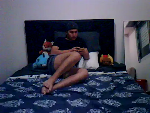 Snapshot of BrunoDamian chatting on October 2025 02:46:02 AM BrunoDamian online show from October 2025 02:46:02 AM