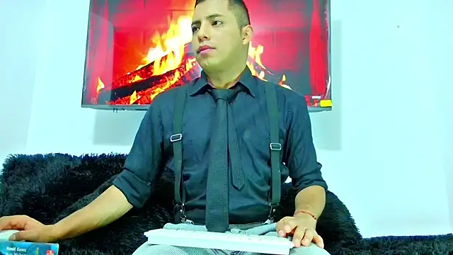 Mike Fetiche online show from November 2025 03:37:02 AM