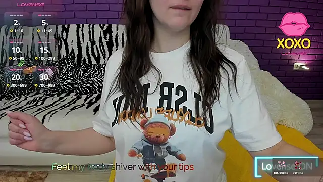 GlowMimi online show from March 2026 05:38:01 PM