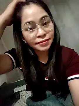 Bamboo-niee123 online show from April 2026 04:13:01 PM