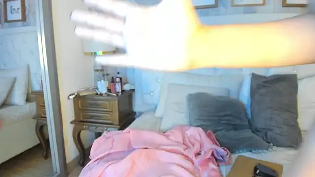 scarlett thompson 7 online show from November 2025 03:05:02 AM