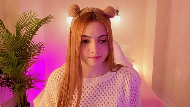 Daniela Saules online show from November 2025 09:17:02 AM