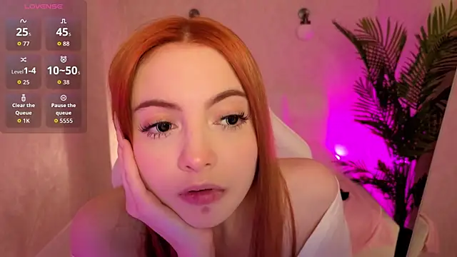 Daniela Saules online show from December 2025 09:16:02 AM