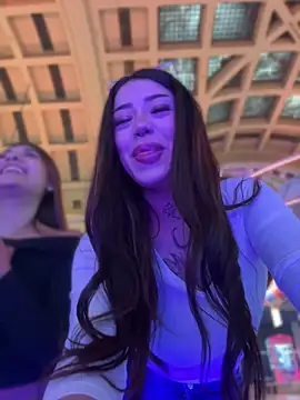 AshleyWinslow online show from April 2026 05:29:01 PM