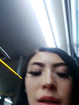 Moon And Sunn online show from December 2025 02:08:02 AM