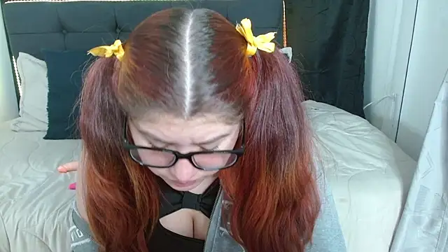 Alexaa xx online show from November 2025 02:10:01 AM