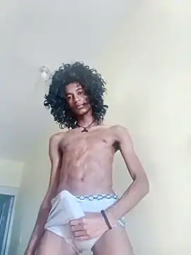 Snapshot of skinniyGabriel chatting on November 2025 12:44:02 PM skinniyGabriel online show from November 2025 12:44:02 PM