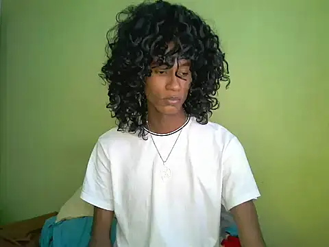 Snapshot of skinniyGabriel chatting on December 2025 05:07:01 PM skinniyGabriel online show from December 2025 05:07:01 PM