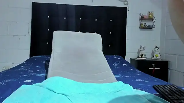 Snapshot of sexynova_93 chatting on June 2026 07:02:01 PM sexynova 93 online show from June 2026 07:02:01 PM