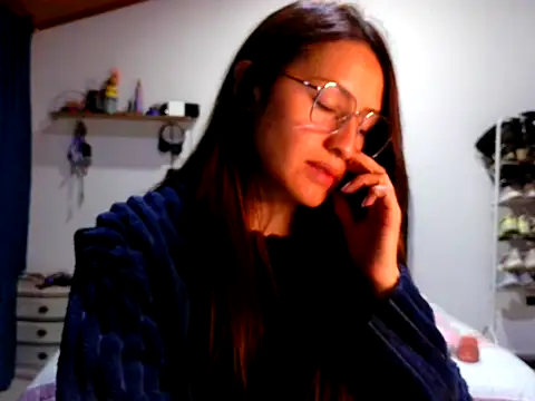 KendallTwisTx online show from November 2025 04:04:01 AM