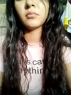 Soymaia online show from November 2025 07:57:01 PM