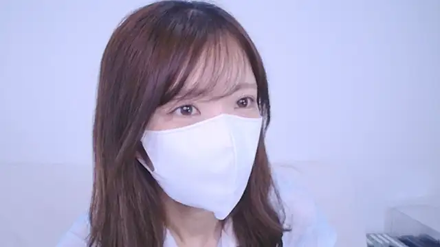 Minami jjjj online show from May 2026 12:41:02 AM
